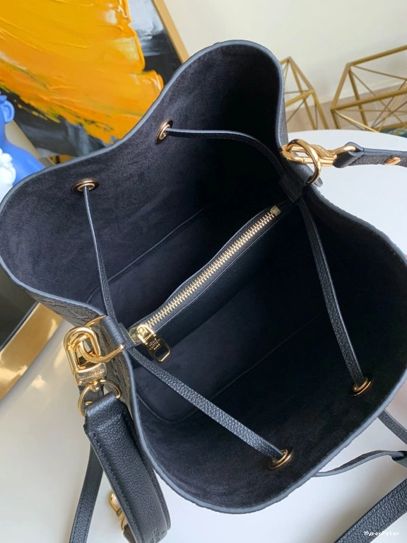 MM VUITTON NEONOE LOUIS 0805